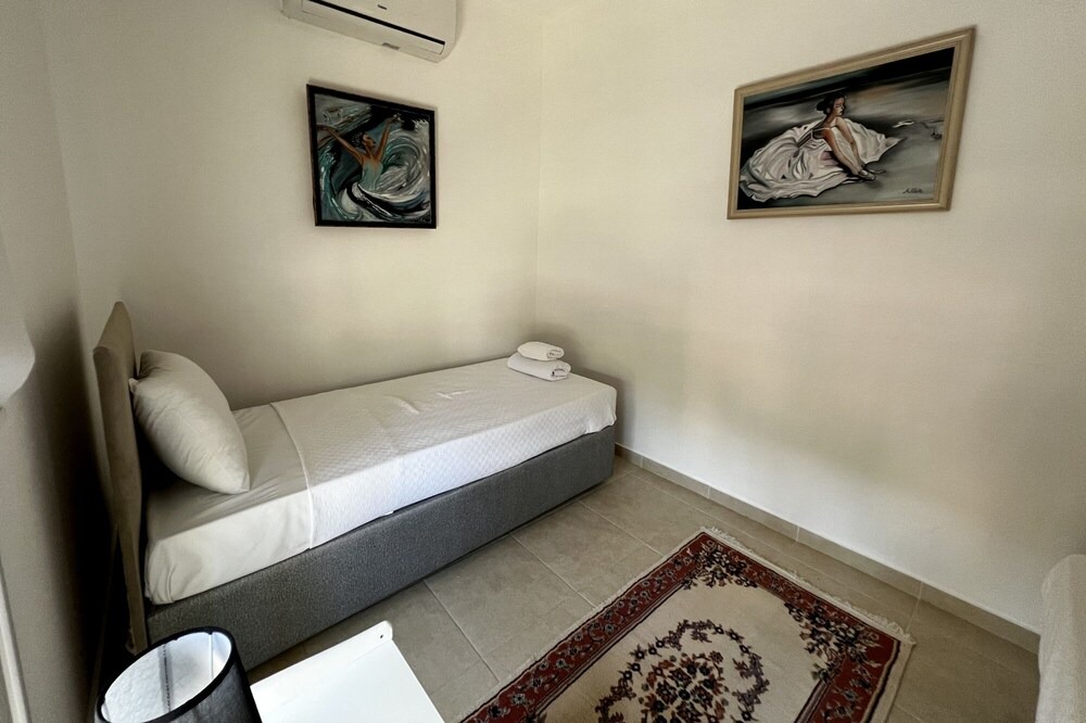 Photo of Bedroom in Karavas