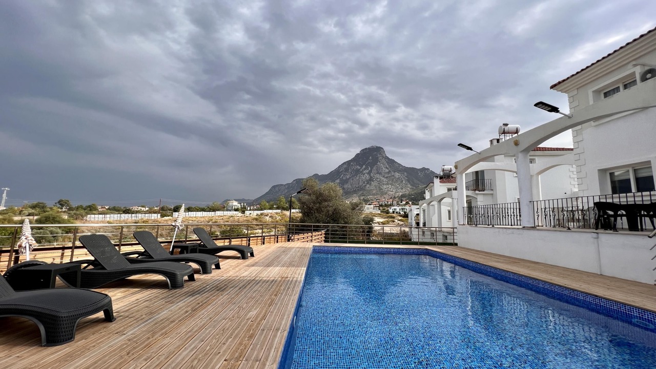 Photo of Outdoor in Mandres