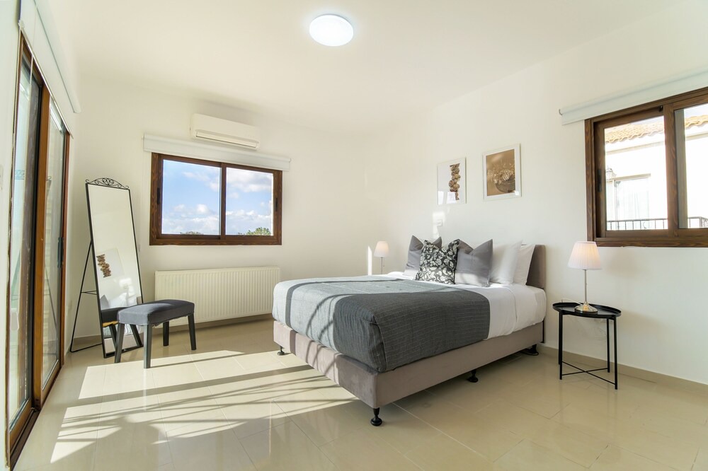 Photo of Bedroom in Tremithousa