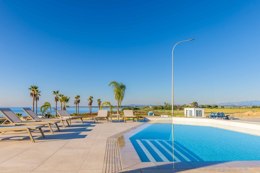 Photo of Outdoor in Softades