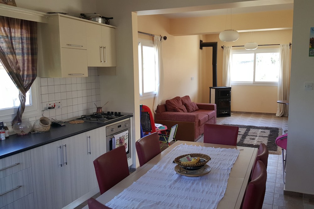 Photo of Kitchen in Kyrenia District