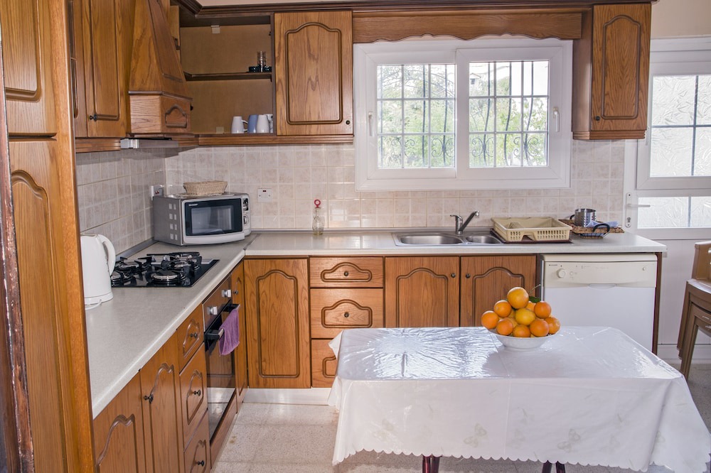 Photo of Kitchen in Kyrenia District