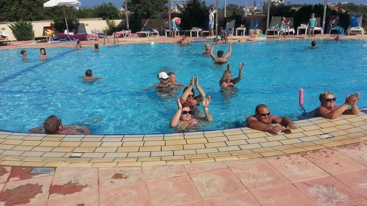 Photo of Human In Picture in Pernera