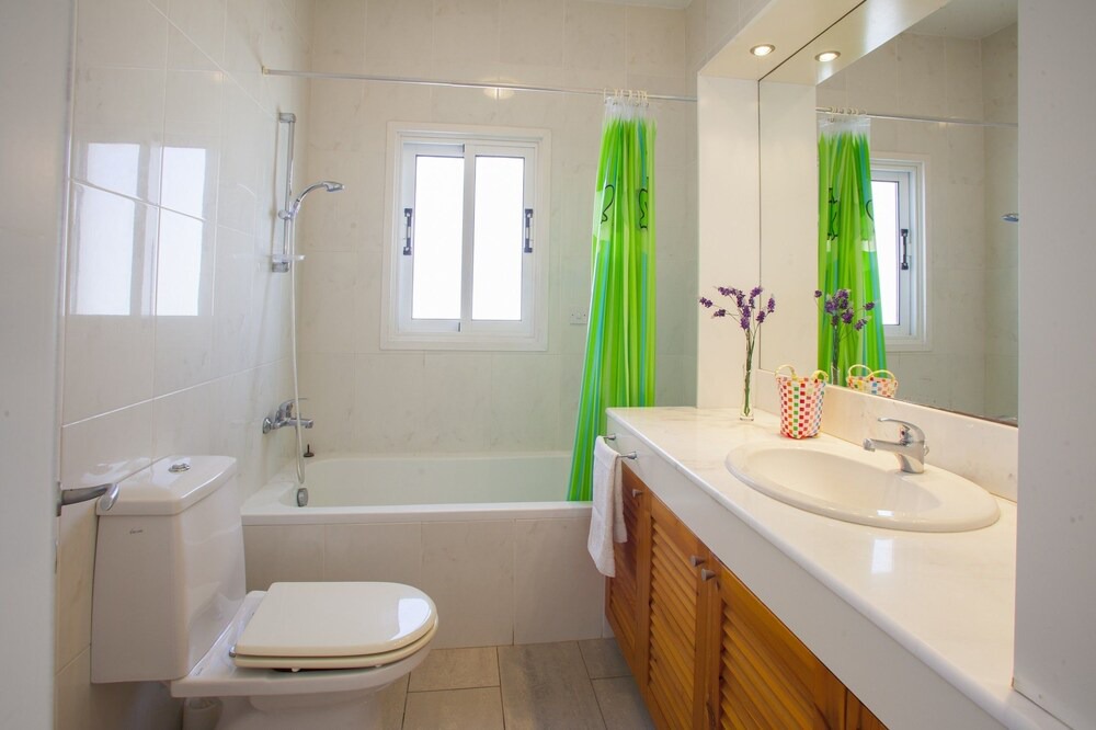 Photo of Bathroom in Larnaca