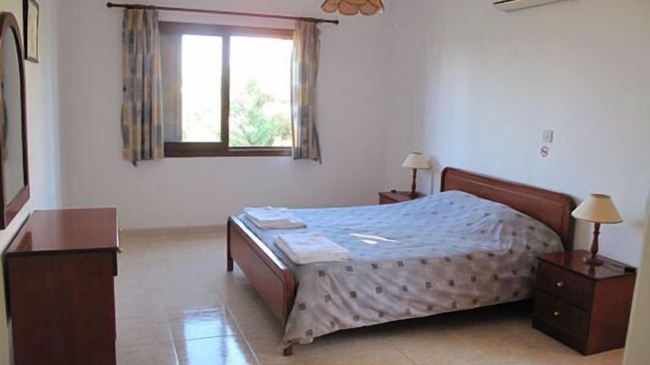Photo of Bedroom in Polis