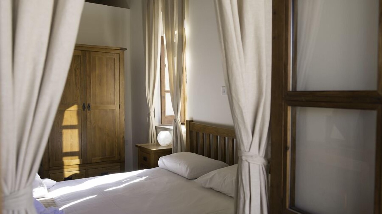 Photo of Bedroom in Droushia