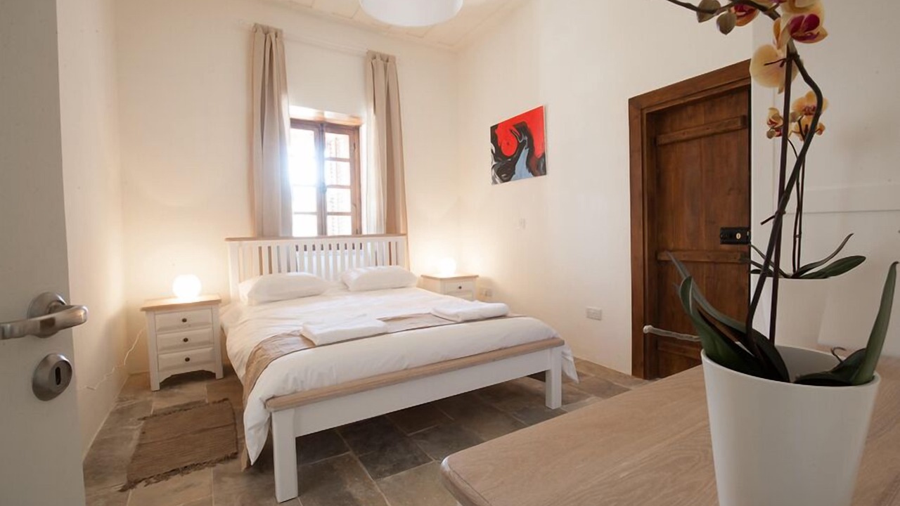 Photo of Bedroom in Droushia