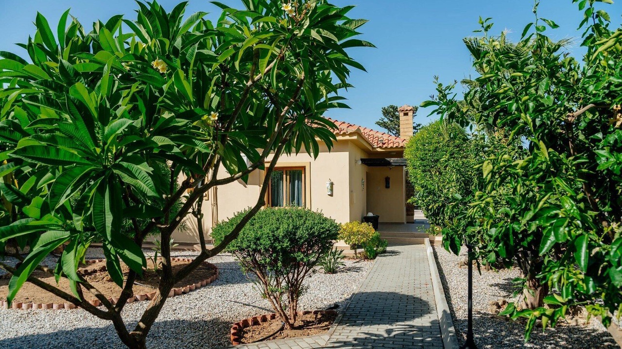 Photo of Outdoor in Karavas