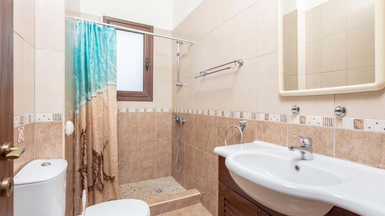 Photo of Bathroom in Argaka