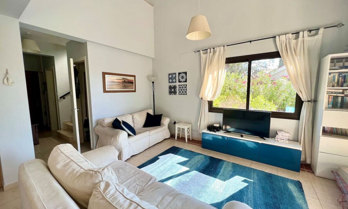 Photo of Livingroom in Pissouri