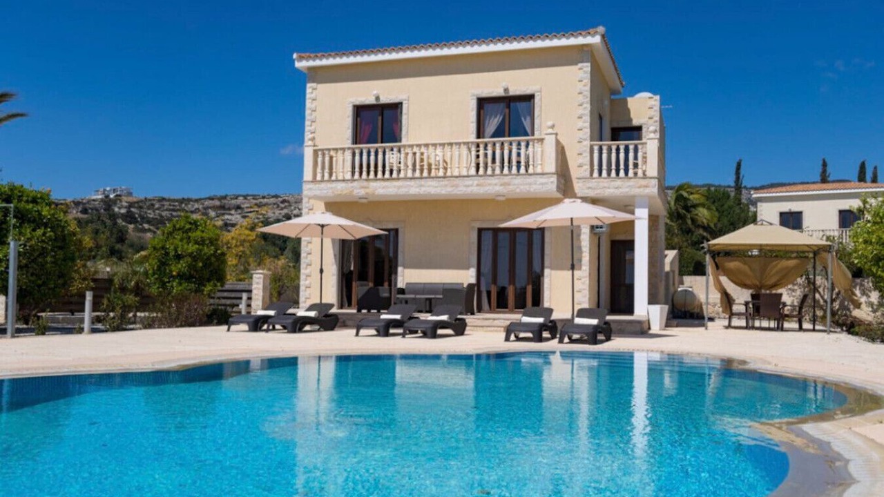 Photo of Outdoor in Peyia Town