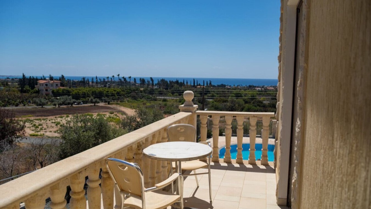 Photo of Outdoor in Peyia Town