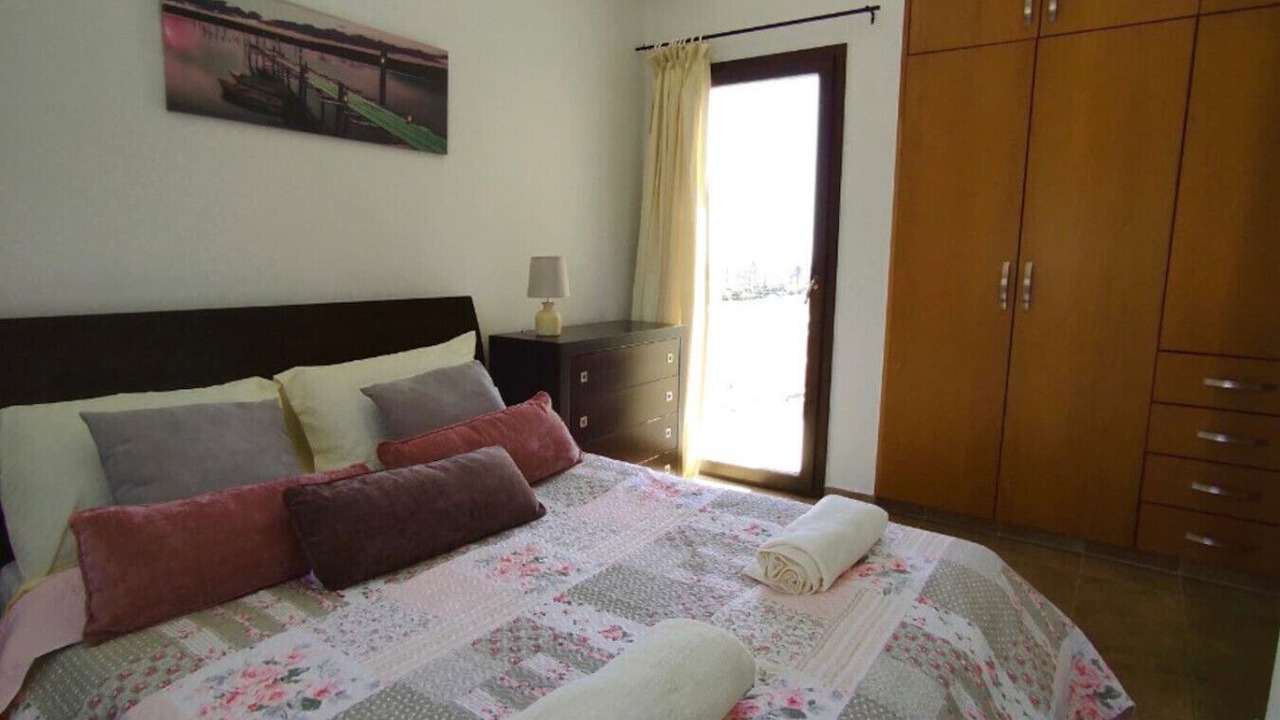 Photo of Bedroom in Peyia Town