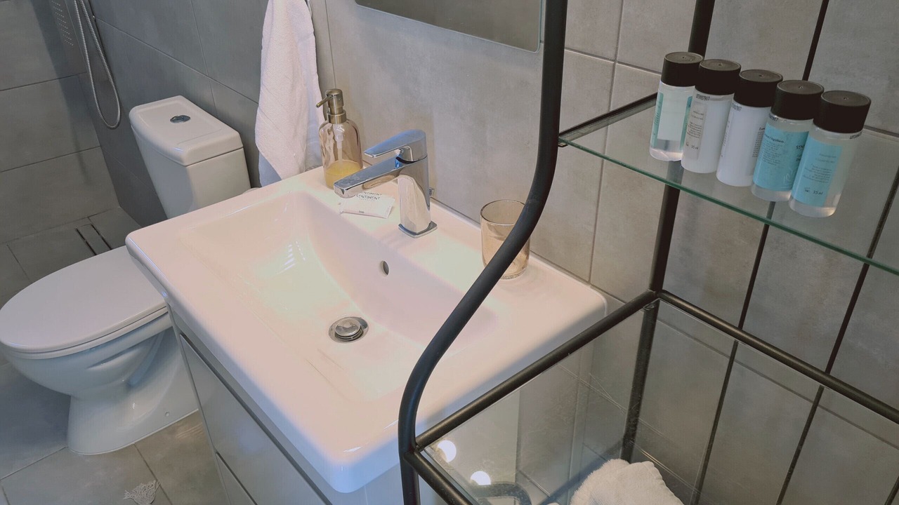 Photo of Bathroom in Chlorakas