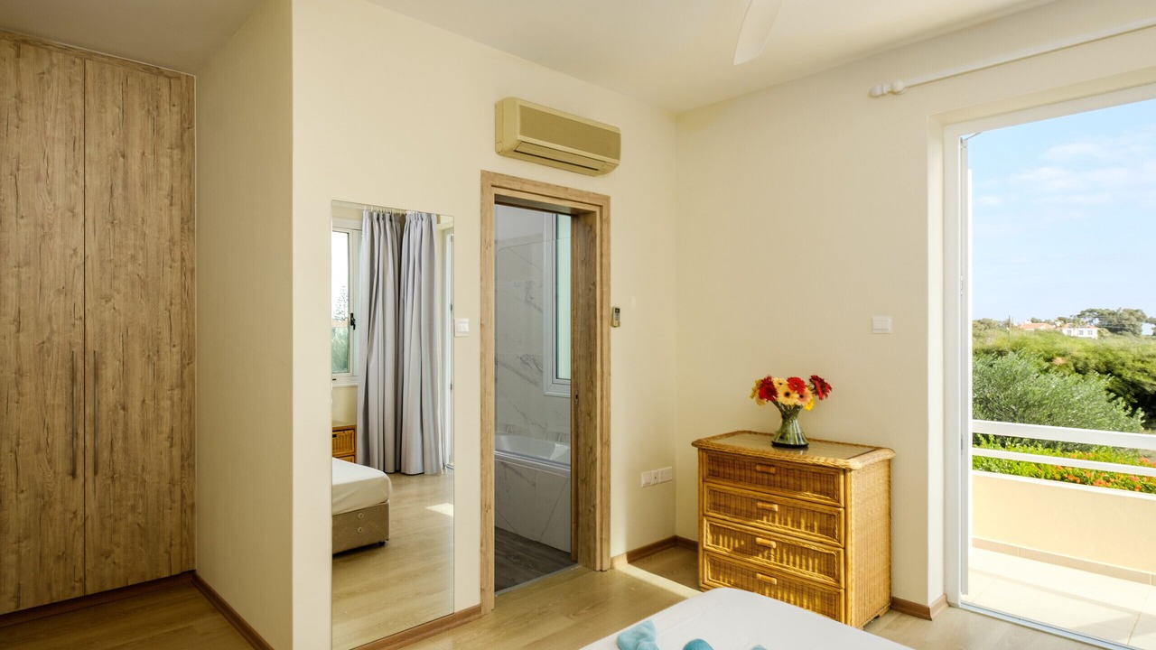 Photo of Bedroom in Cape Greko