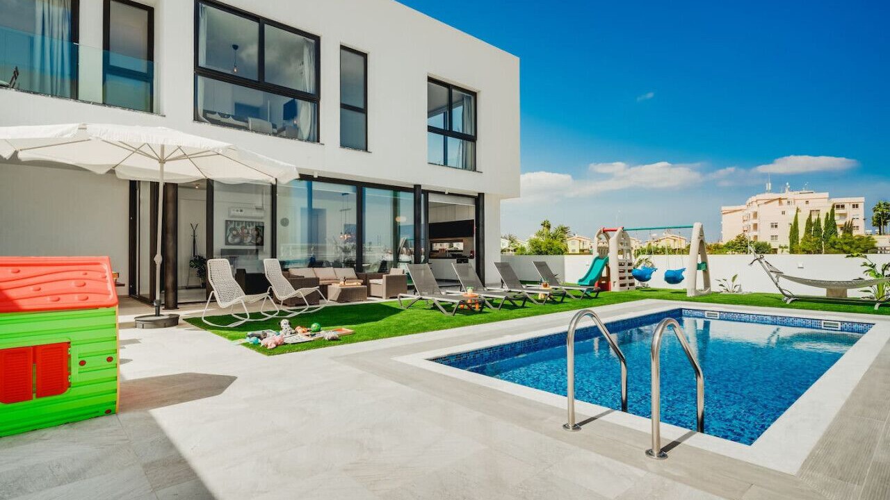 Photo of Outdoor in Pernera