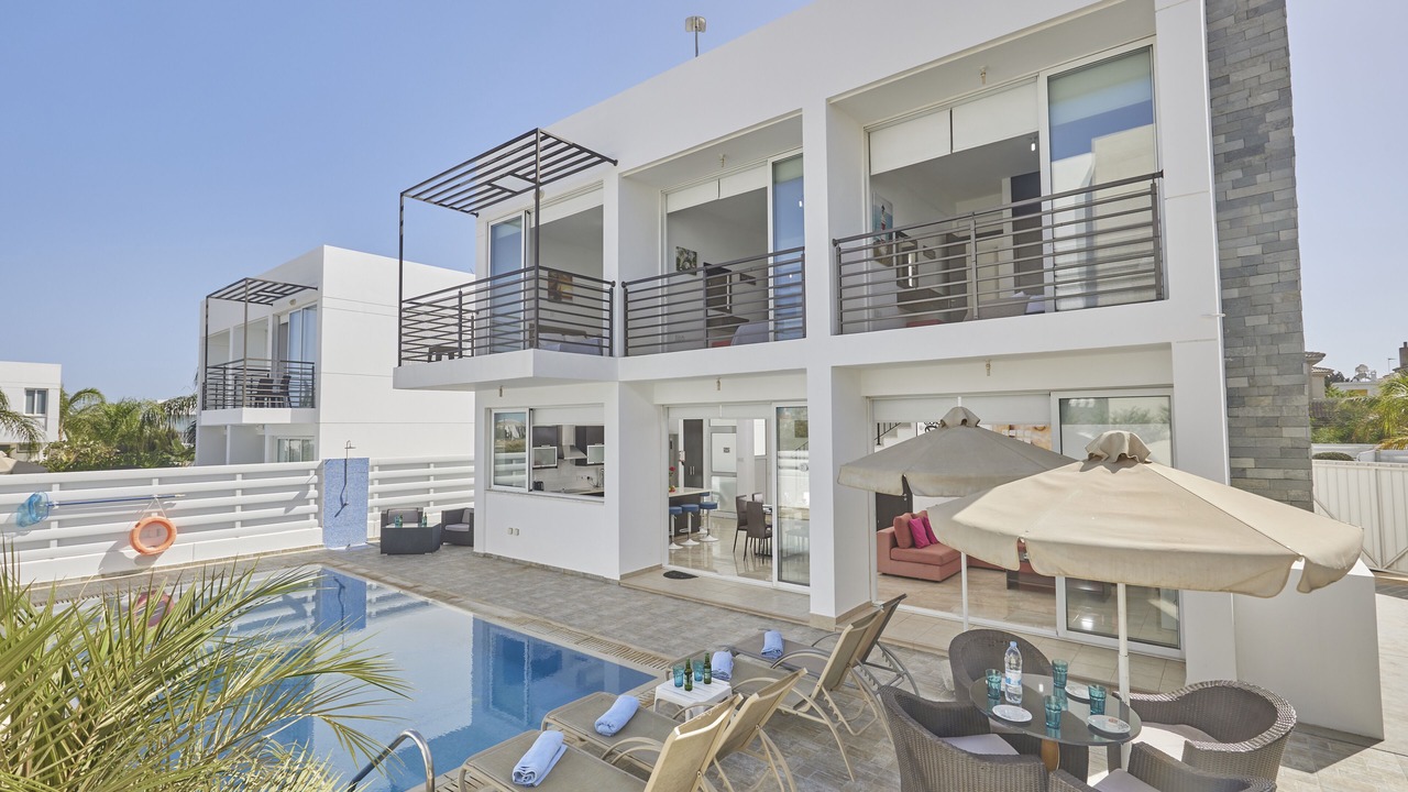 Photo of Outdoor in Kapparis