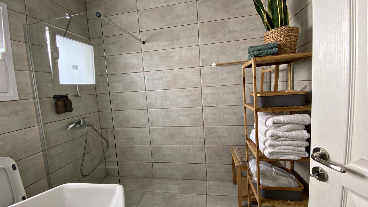 Photo of Bathroom in Egkomi