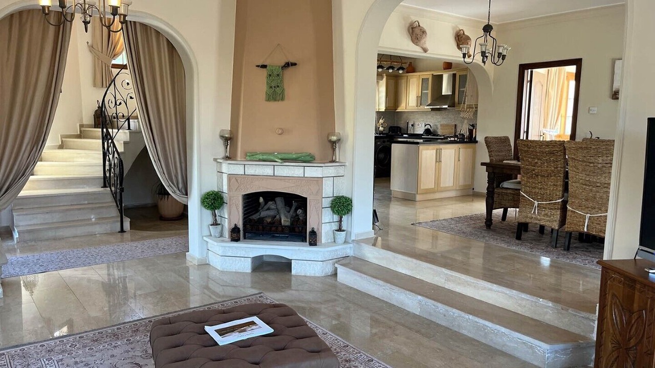 Photo of Livingroom in Esentepe
