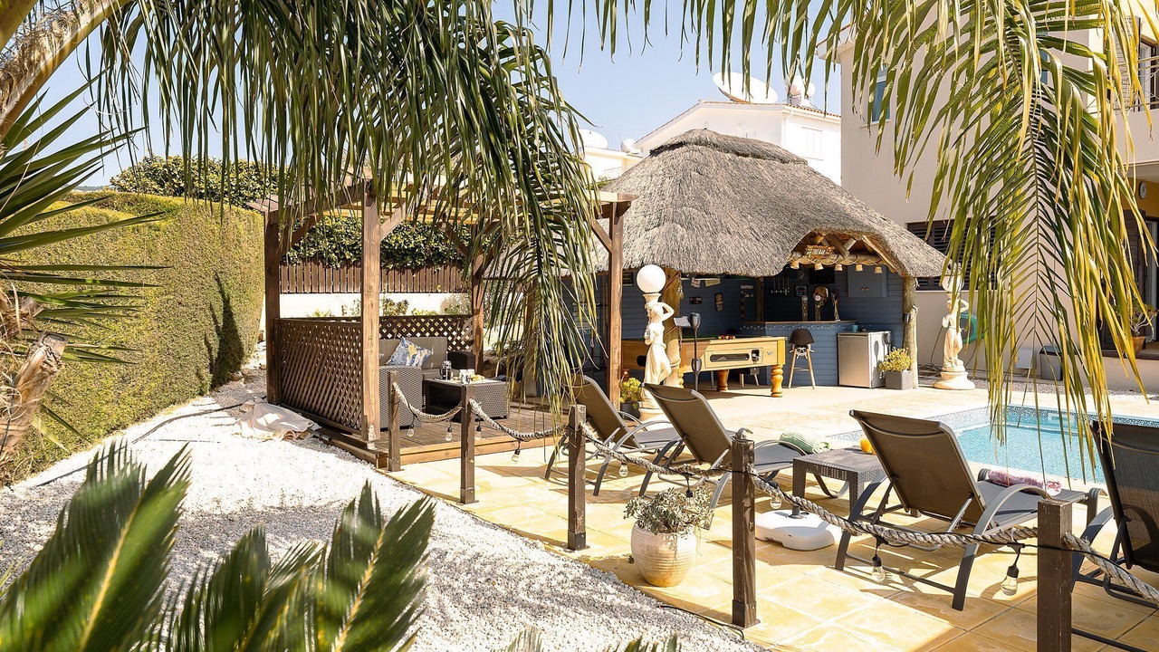 Photo of Outdoor in Peyia Town