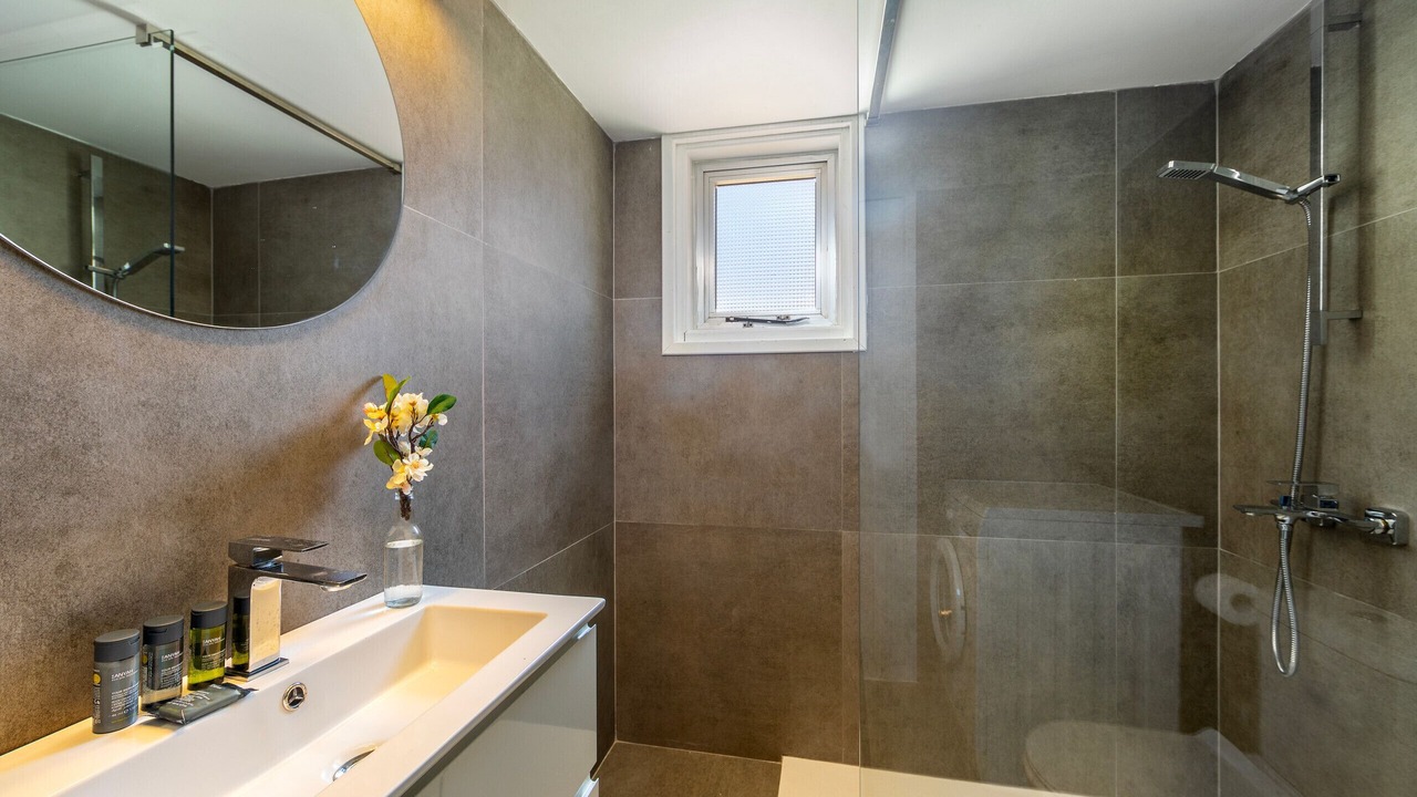 Photo of Bathroom in Pernera