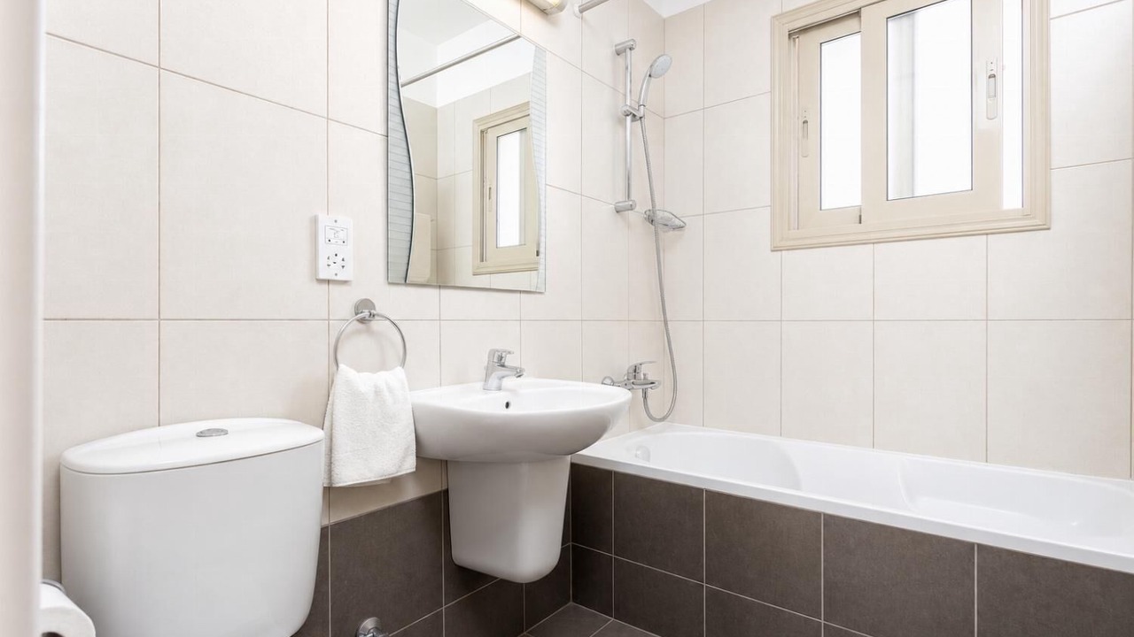 Photo of Bathroom in Droushia