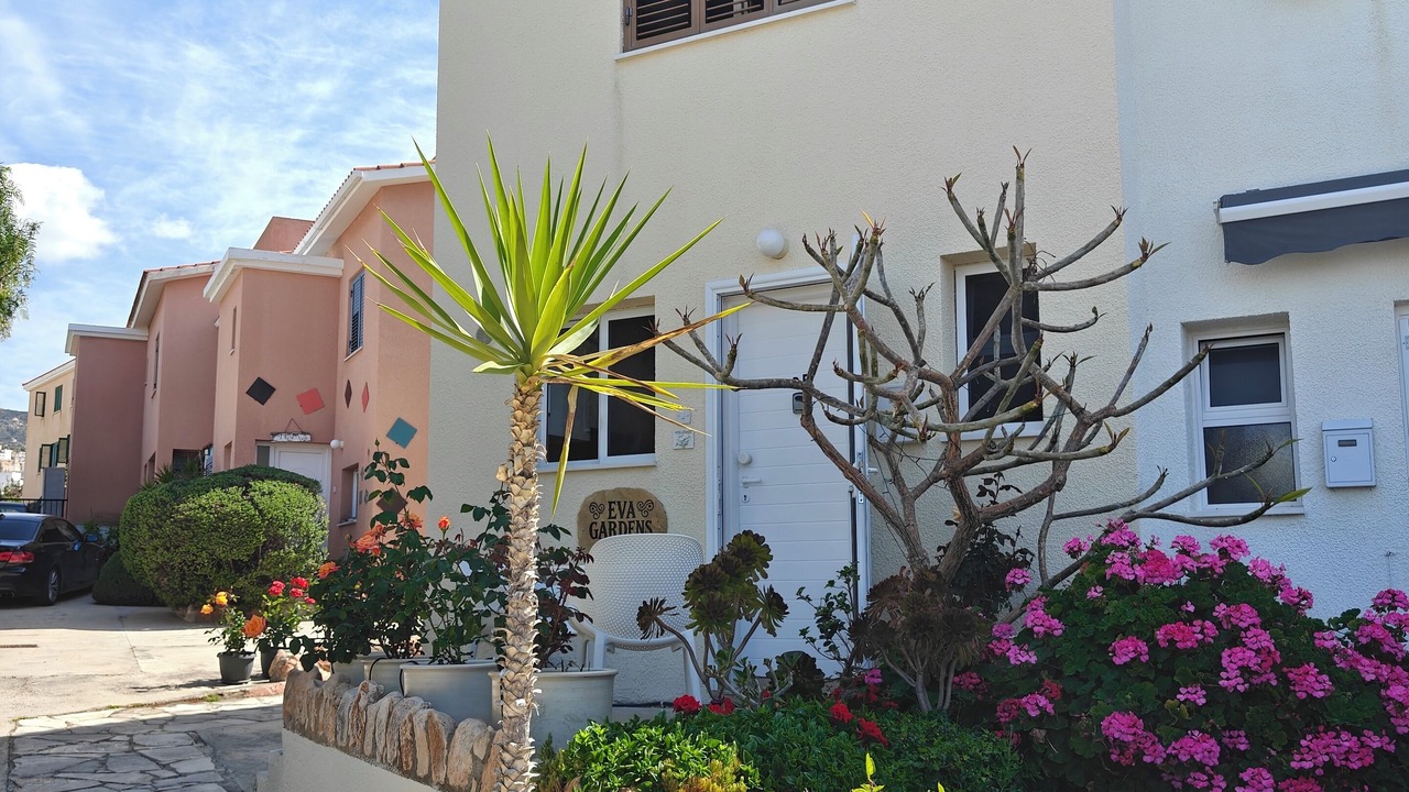Photo of Outdoor in Peyia Town