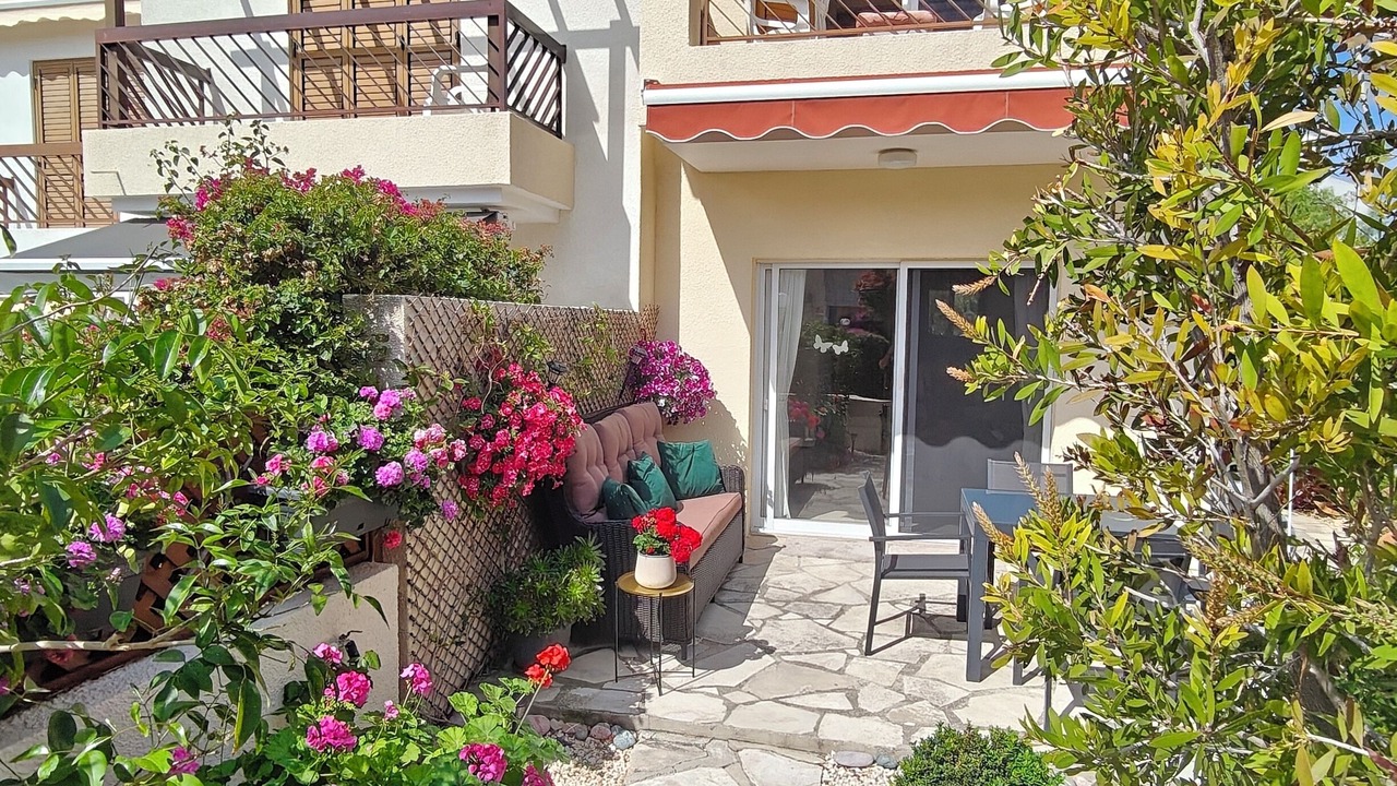 Photo of Patio Balcony in Peyia Town