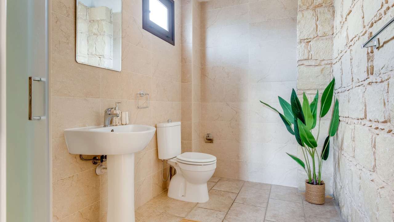 Photo of Bathroom in Peristerona