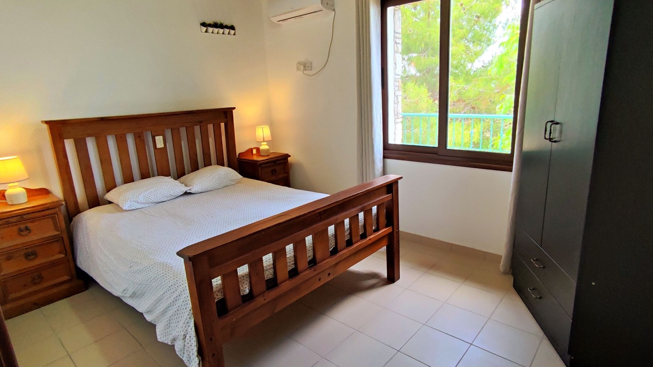 Photo of Bedroom in Silikou
