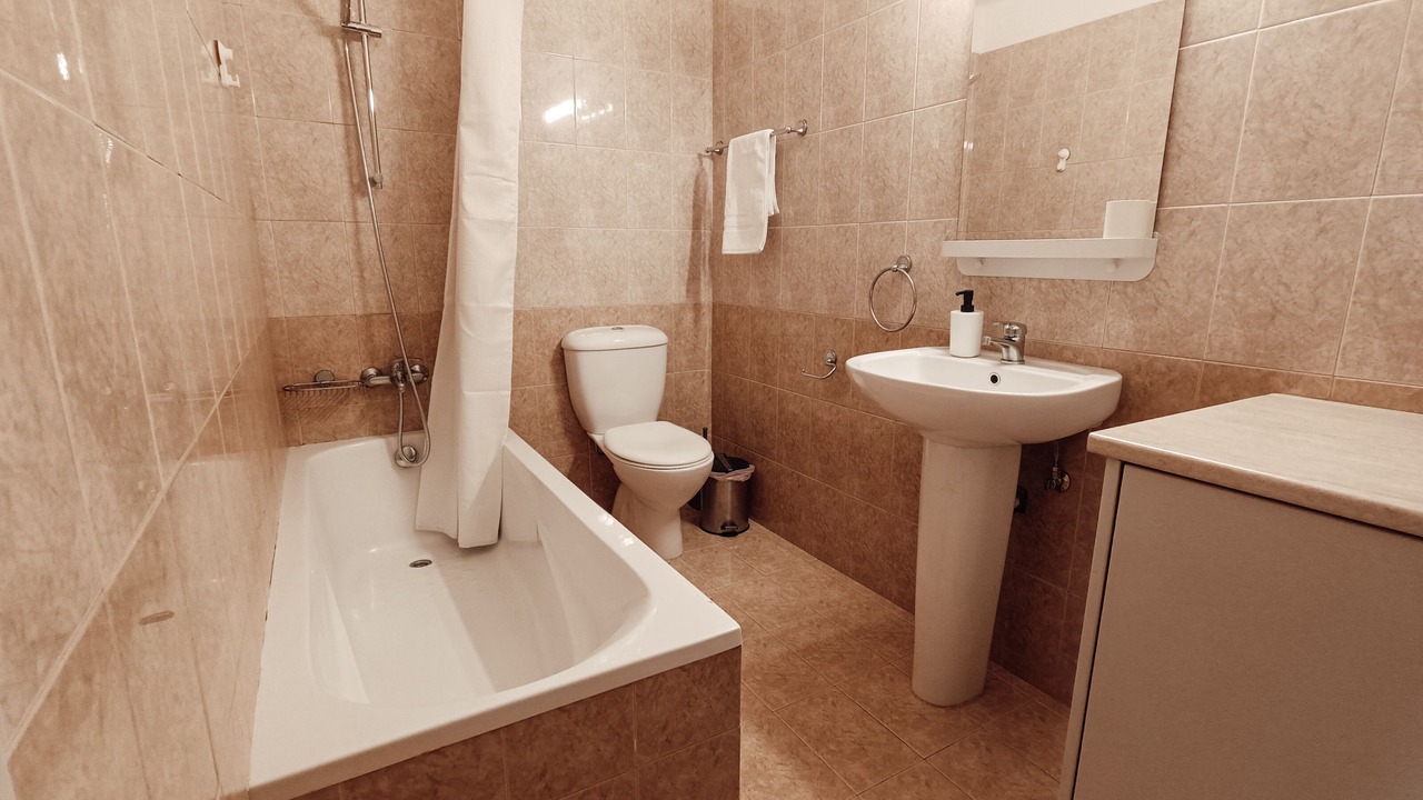 Photo of Bathroom in Skala