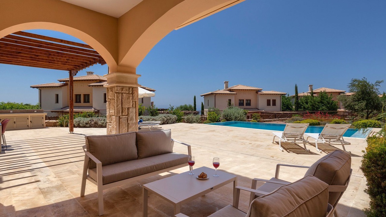Photo of Others in Aphrodite Hills