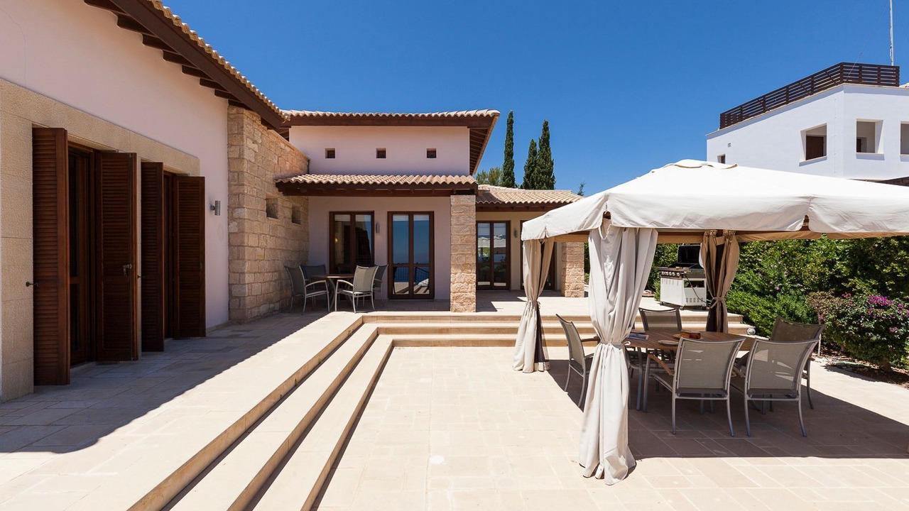 Photo of Others in Aphrodite Hills