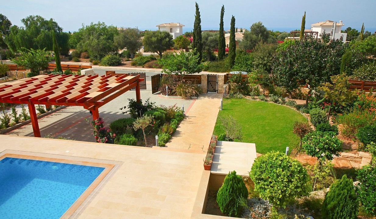 Photo of Others in Aphrodite Hills