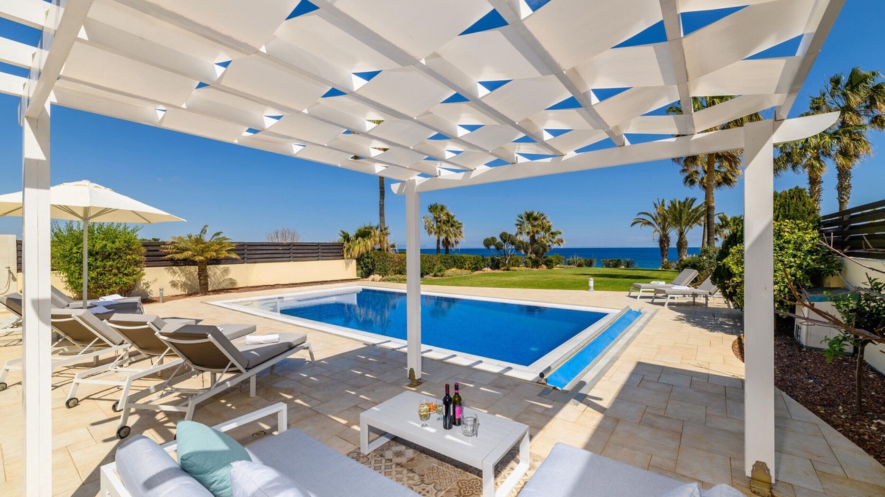 Photo of Outdoor in Kapparis
