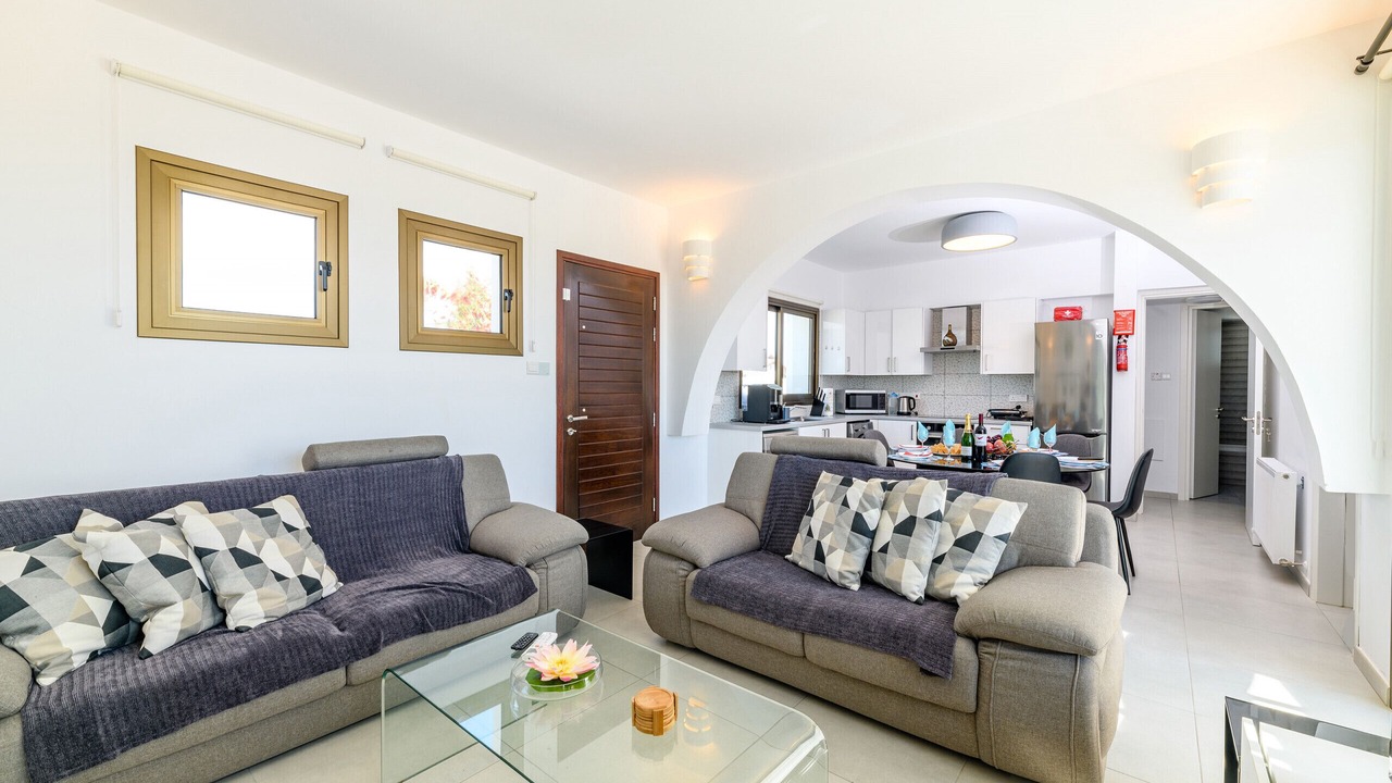 Photo of Livingroom in Ayia Thekla