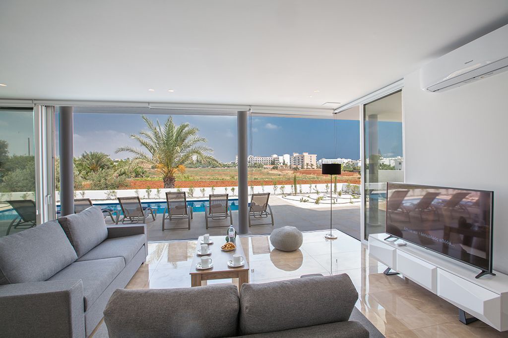 Photo of Livingroom in Protaras