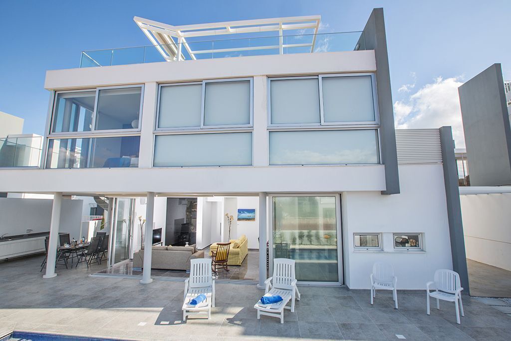 Photo of Outdoor in Pernera