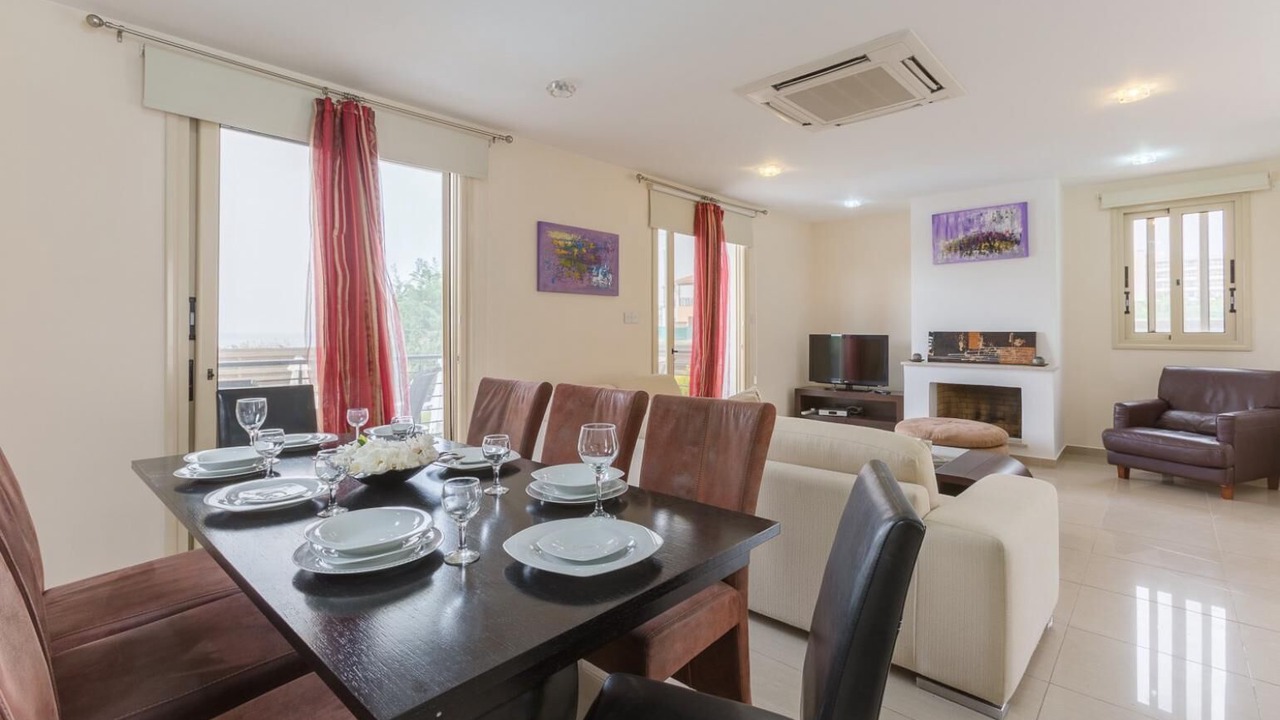Photo of Livingroom in Kissonerga