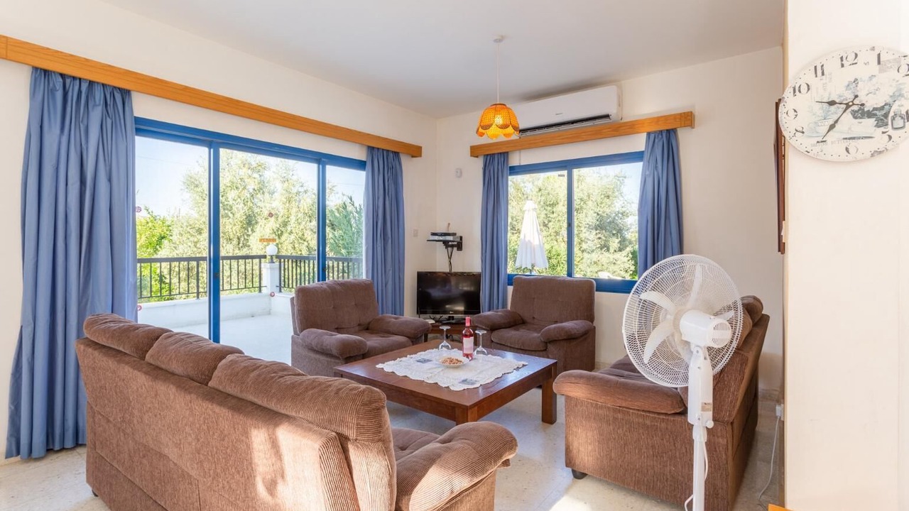 Photo of Bedroom in Polis