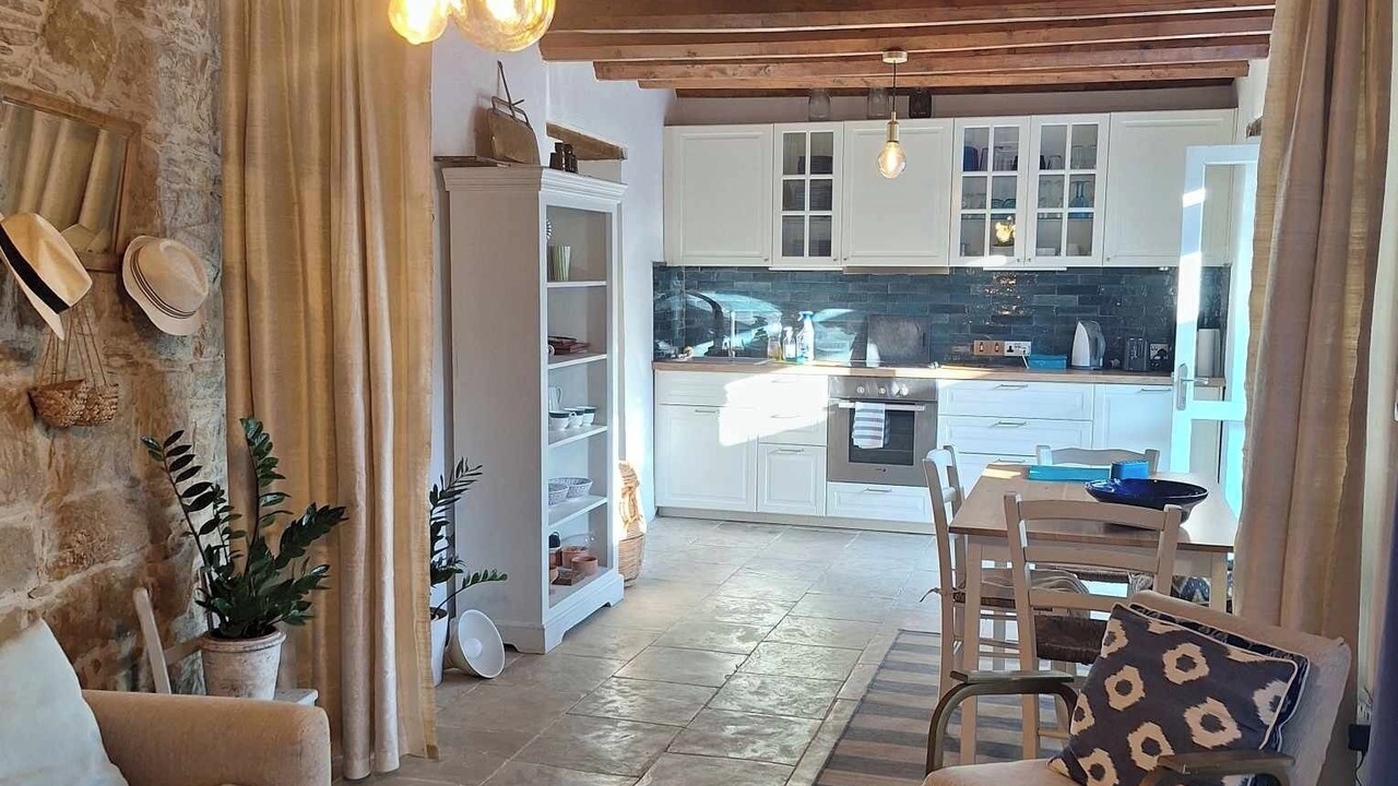 Photo of Livingroom in Tochni