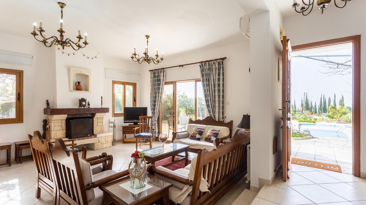Photo of Livingroom in Argaka