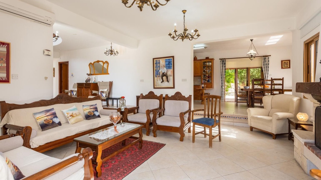 Photo of Livingroom in Argaka