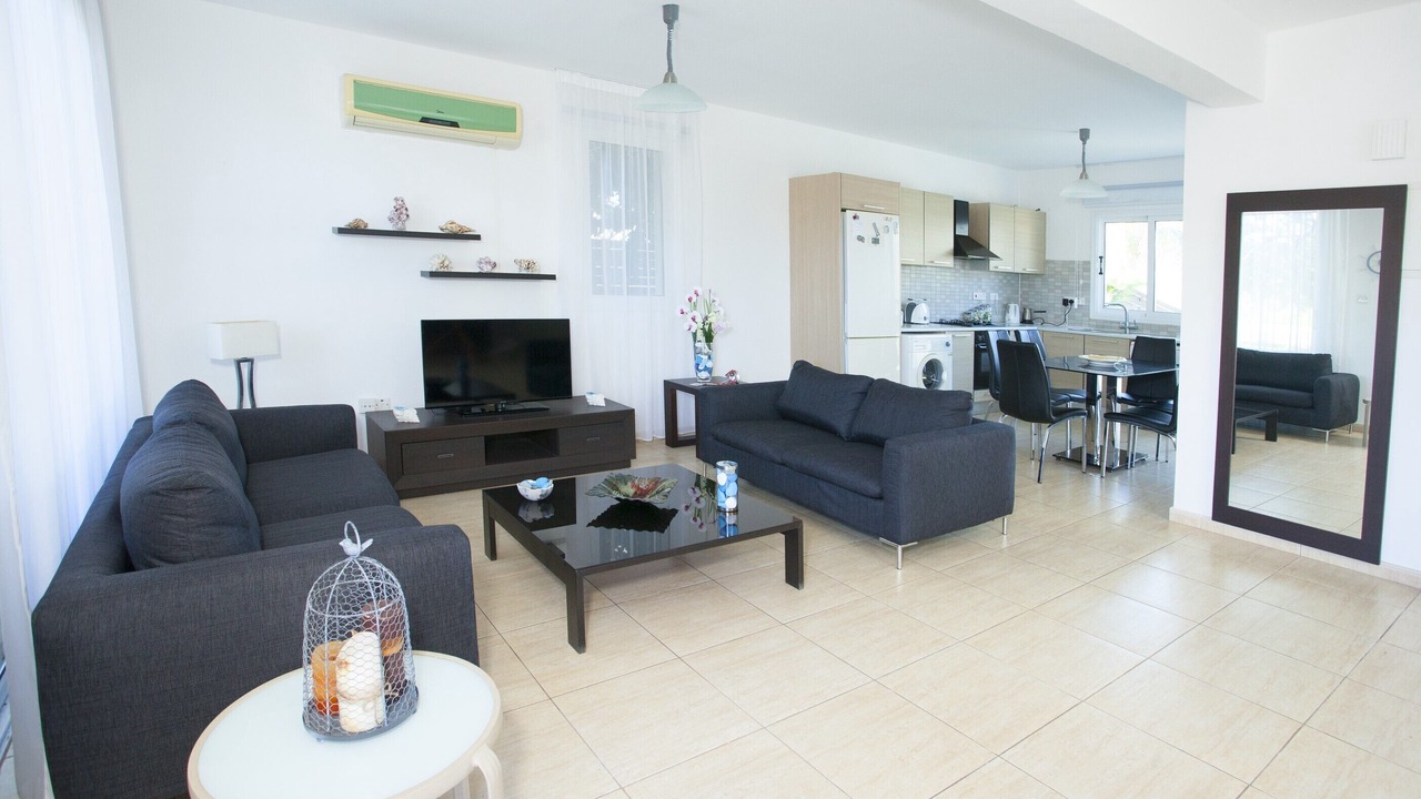 Photo of Livingroom in Pernera
