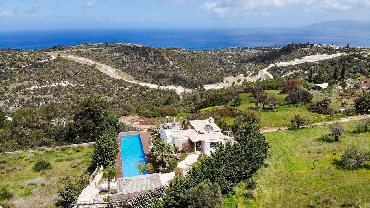 Photo of Outdoor in Neo Chorio