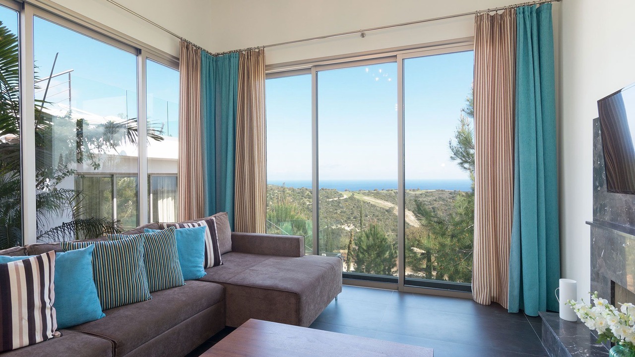 Photo of Livingroom in Neo Chorio