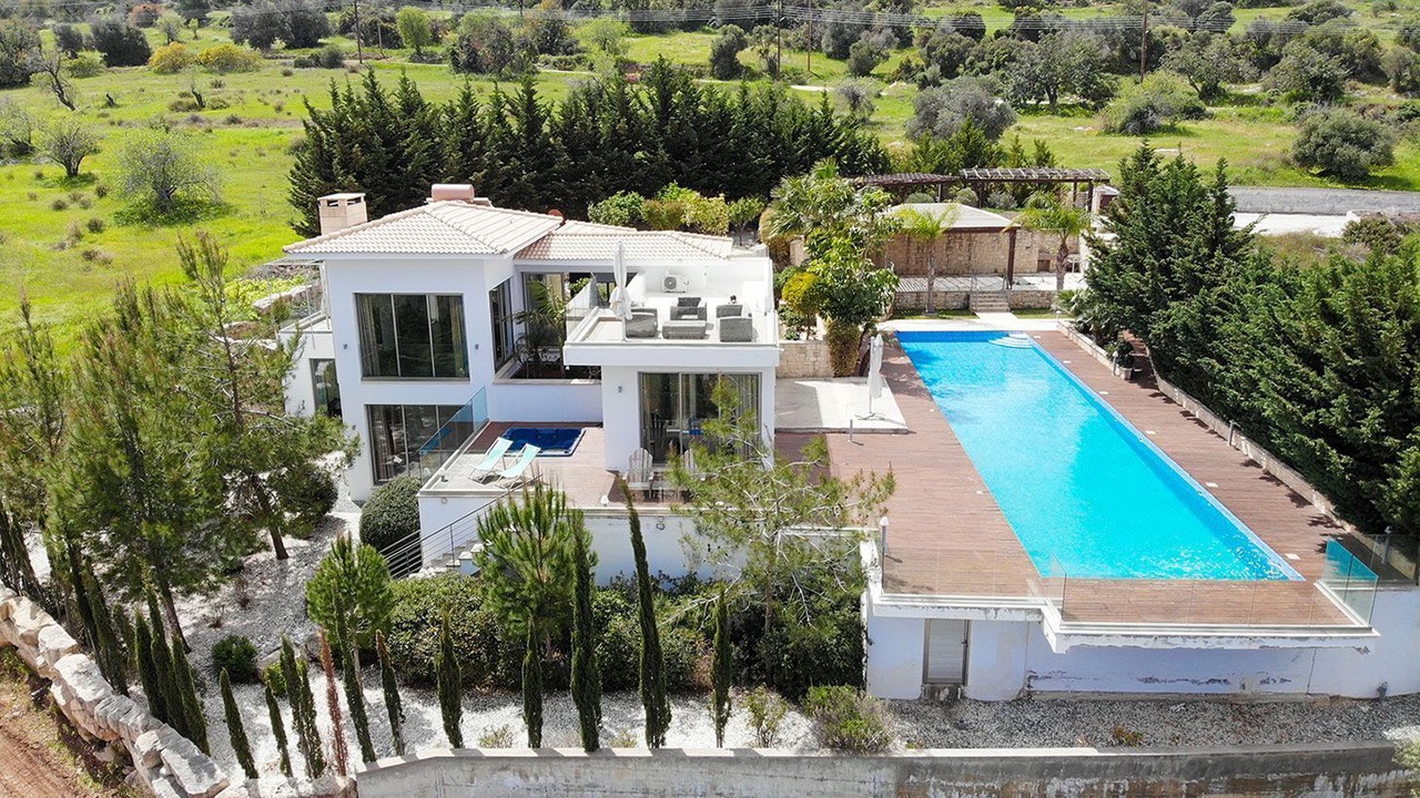 Photo of Outdoor in Neo Chorio