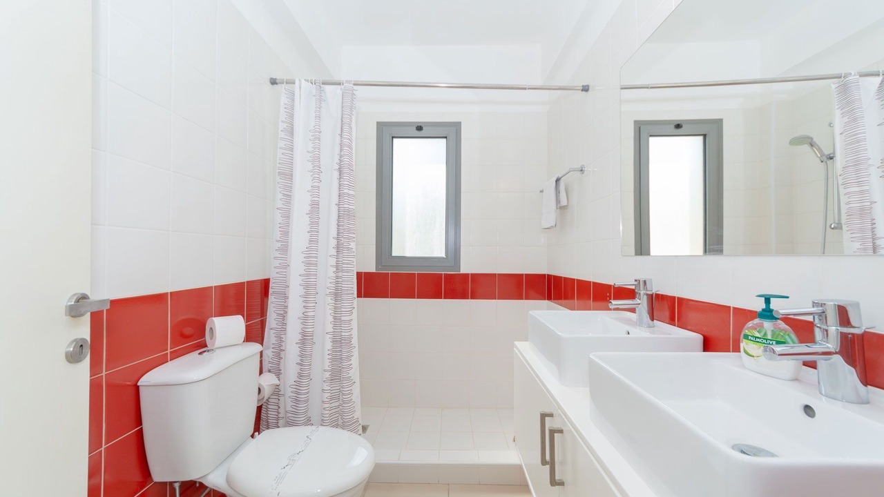 Photo of Bathroom in Latchi