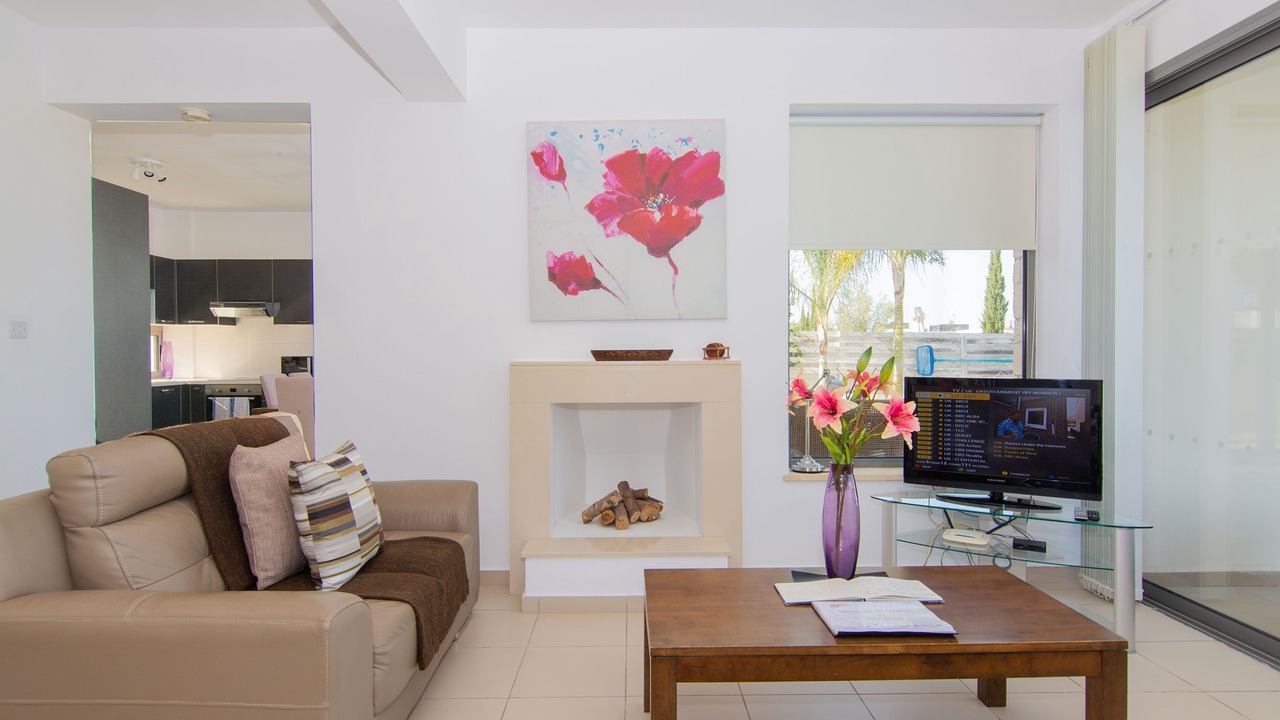 Photo of Livingroom in Latchi