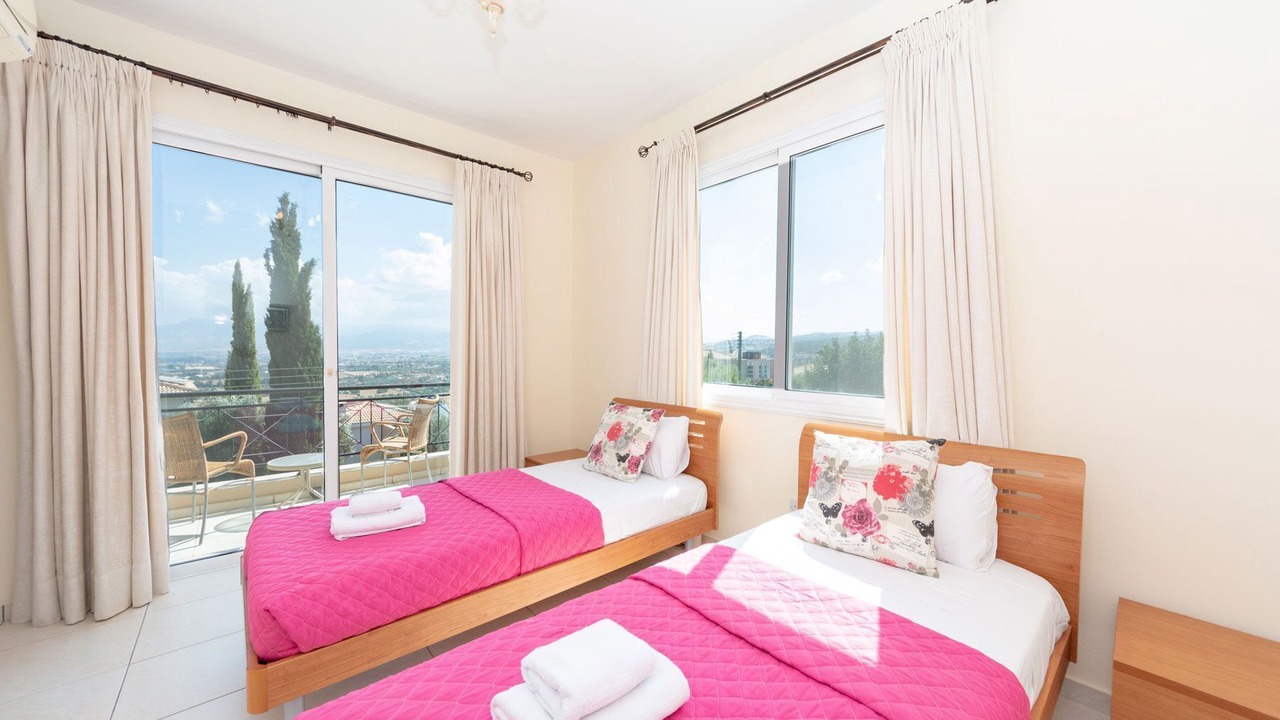 Photo of Bedroom in Latchi